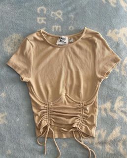 （分類：）位於 。 由 sellingrandomthingssss 提交（商品編號 1287344516，圖片 1）。簡介： 。