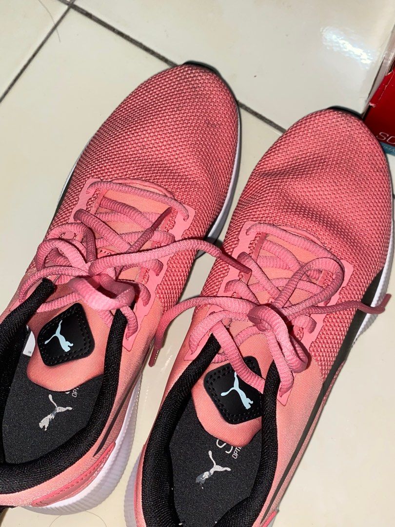 PUMA SOFT FOAM SALMON ROSE Women s Fashion Activewear on Carousell