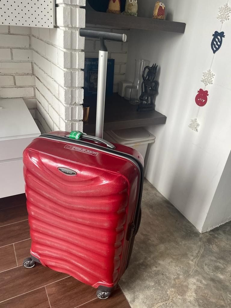 Samsonite firelite spinner 69 best sale
