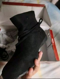S&H Black Boots (No Box - Slightly Used)