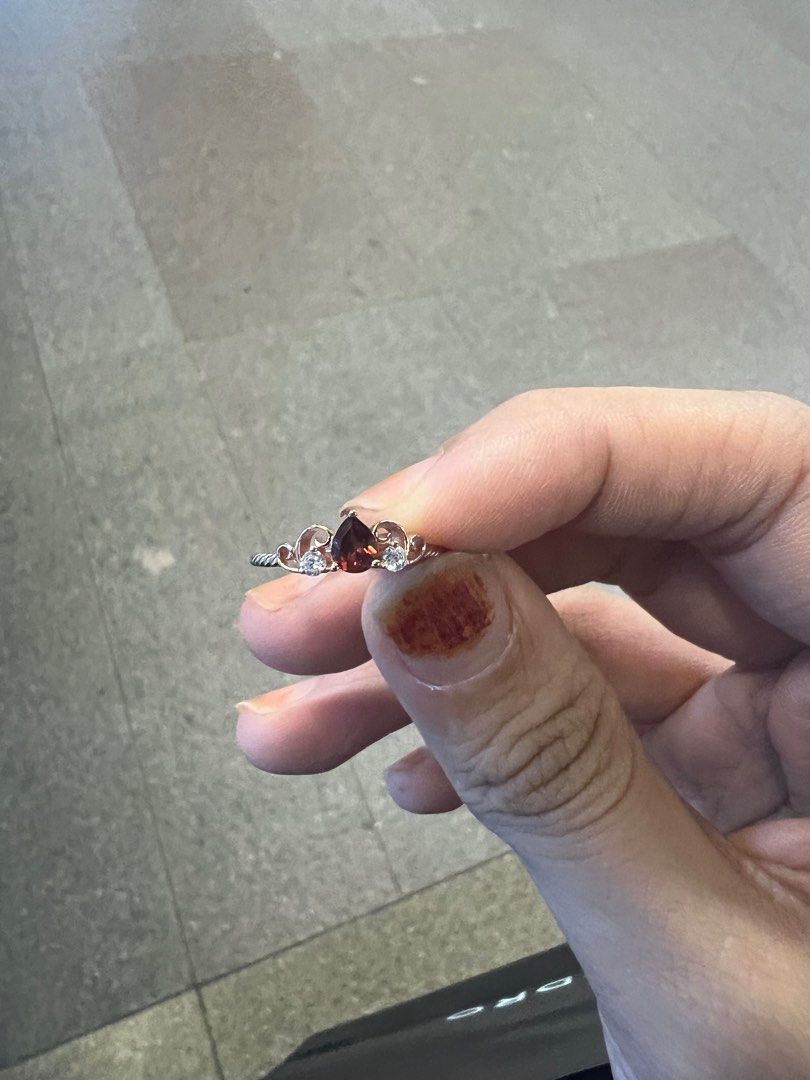 SK garnet rose gold ring size 11 Women s Fashion Jewelry