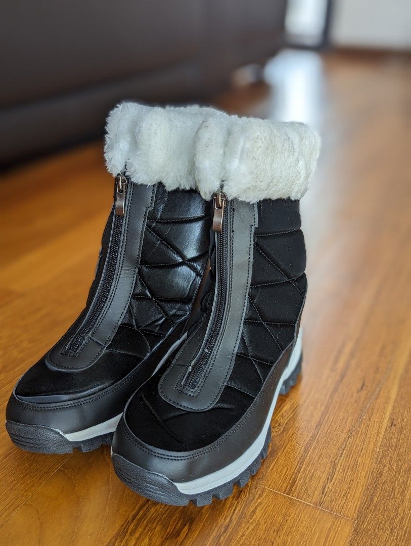 New hot sale snow boots
