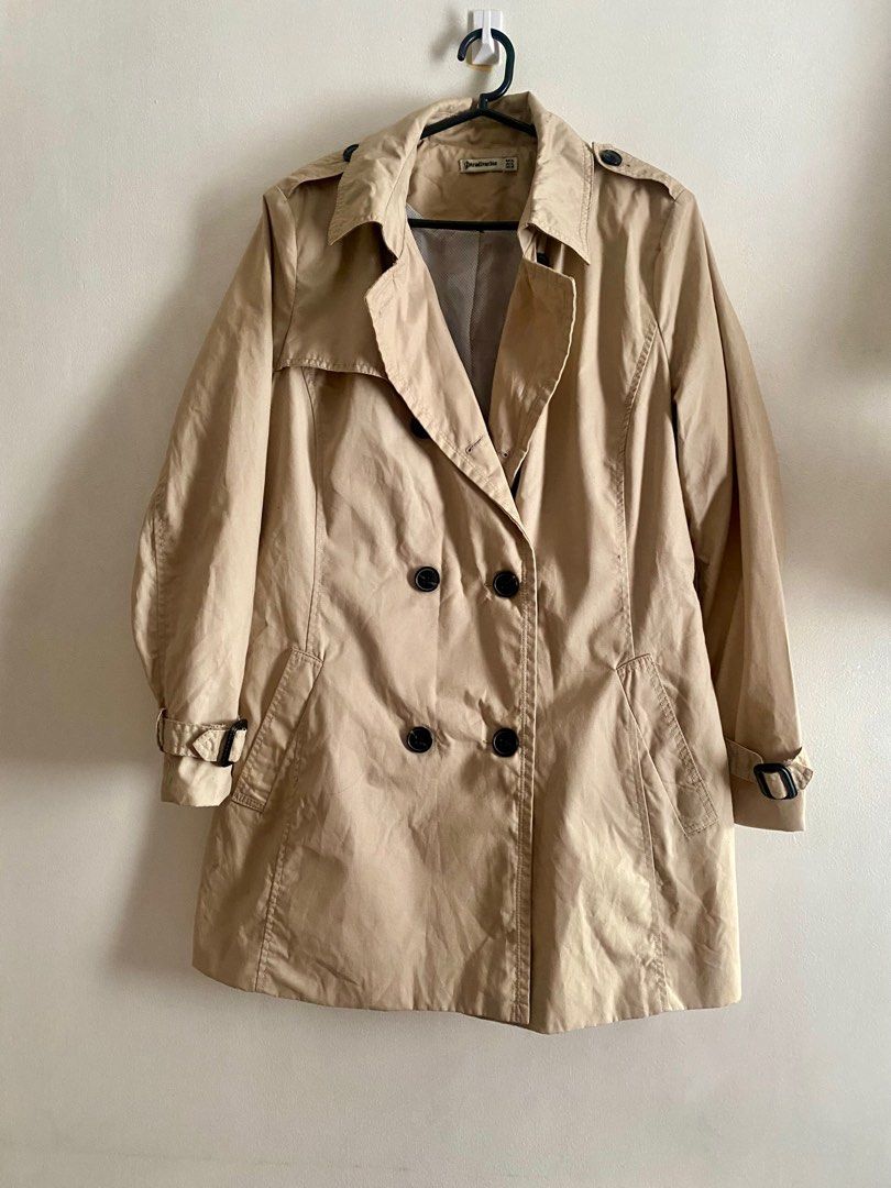 Coat best sale stradivarius indonesia