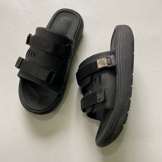 Suicoke Velcro Slides