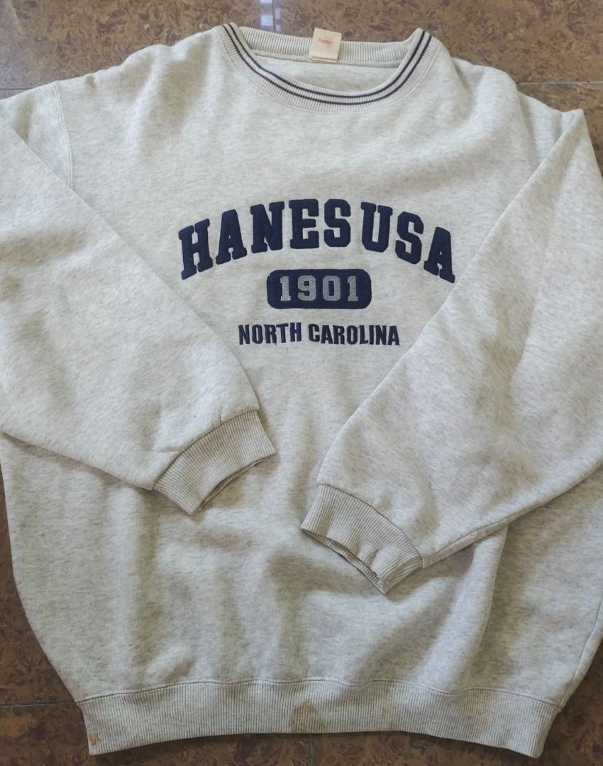 Vintage vtg hanes brand north carolina sweatshirts, Luxury, Apparel on  Carousell