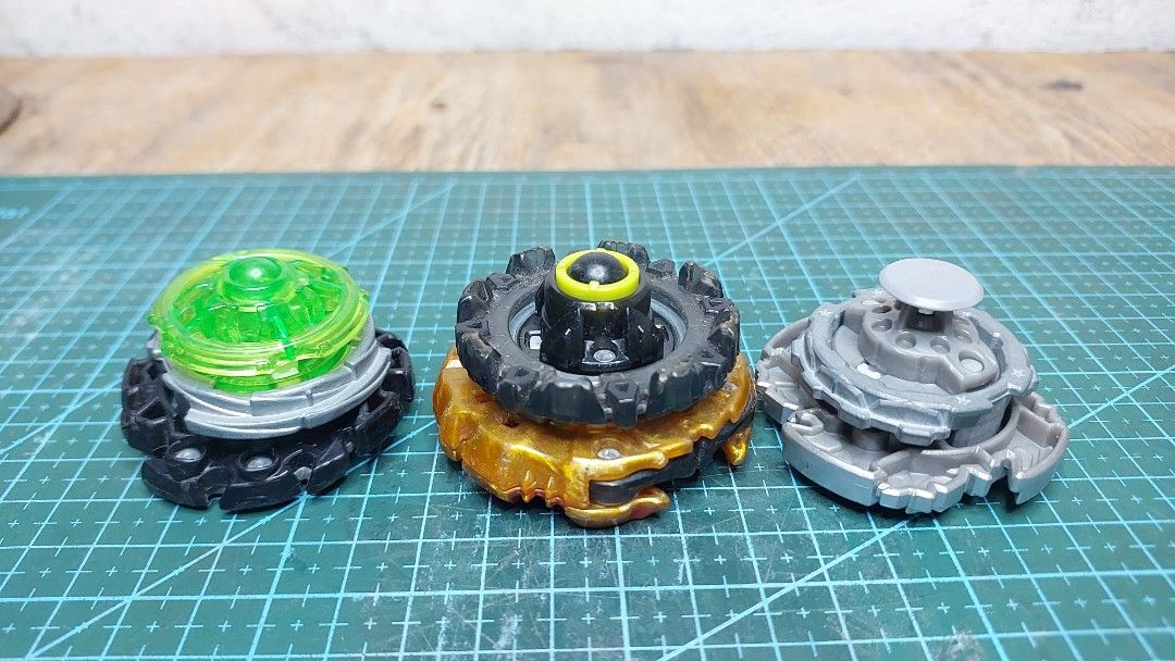RUSH SALE Take all beyblade burst (Category: Action & Battle Toys) located in Antipolo. Submitted by villanueva.miguelreusel (Listing ID 1287570290, Image 2). Description: .
