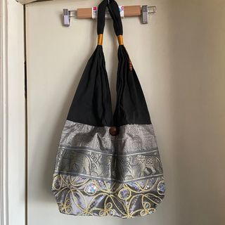 （分類：）位於 。 由 lyauchloe 提交（商品編號 1287588369，圖片 1）。簡介： 。