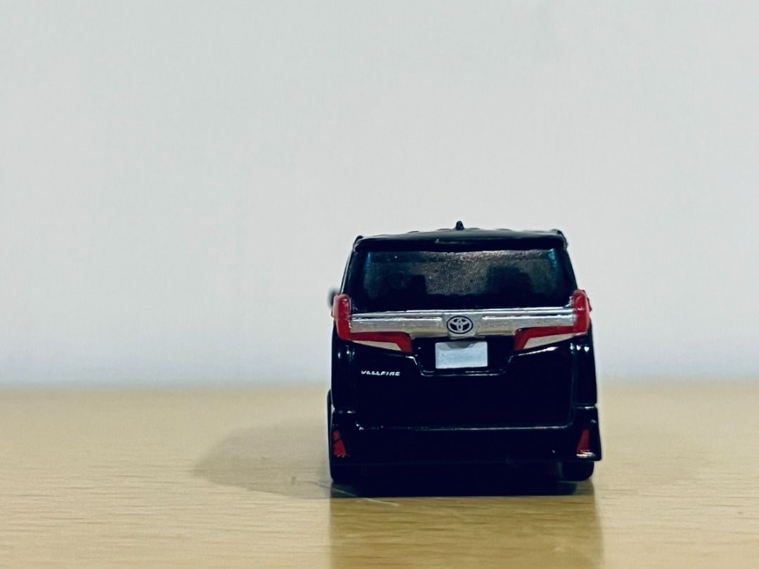 Collection Toys Cabin 1/87 Toyota Alphard Vellfire - Jeu Complet De 5 Figurines - Neuf