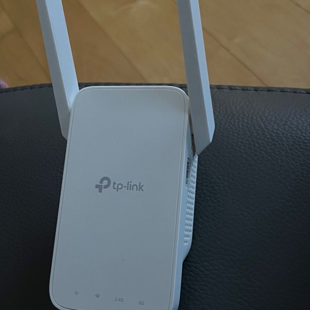 Tp link （分類：Wifi及上網相關產品）位於 Hong Kong。 由 hooraytoo 提交（商品編號 1287492513，圖片 1）。簡介： 黃埔交收。