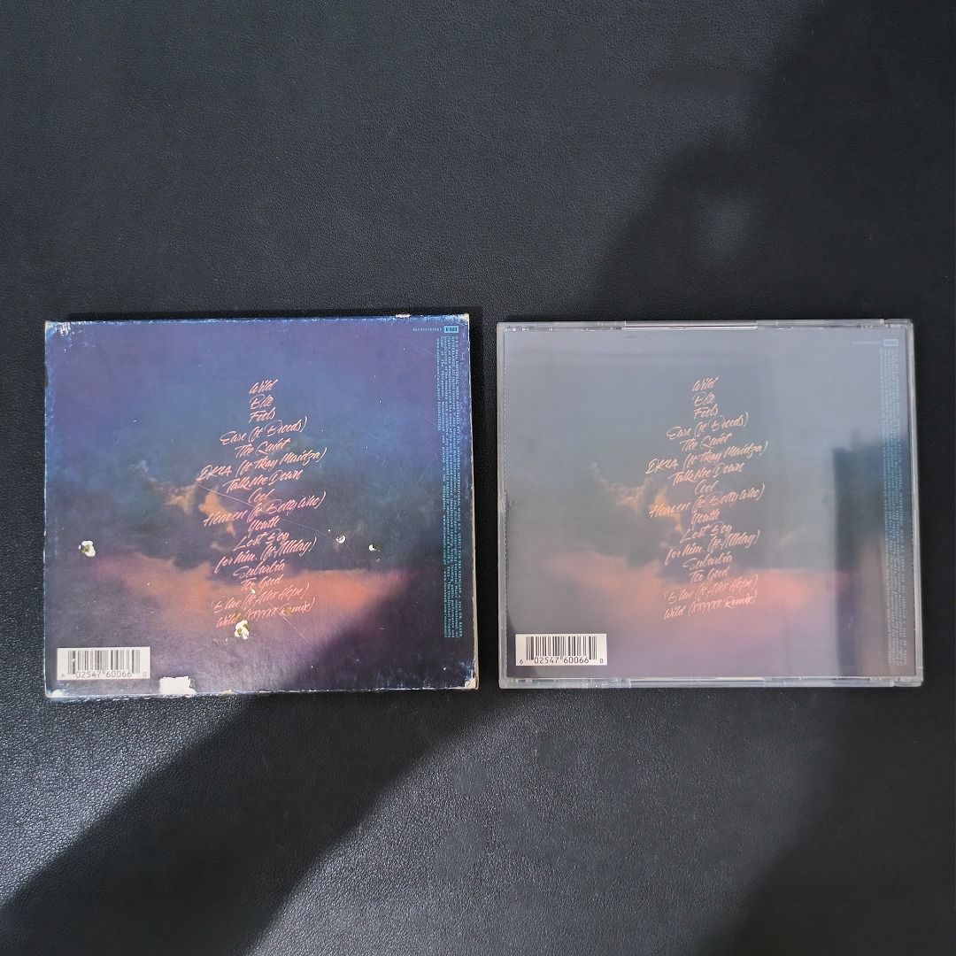 Troye Sivan - Blue Neighbourhood (Audio CD) (Category: CDs & DVDs) located in Las Pinas. Submitted by thetbrclub (Listing ID 1287424742, Image 2). Description: Troye Sivan - Blue Neighbourhood (Audio CD) ▪️ Noticeable scratches on sleeve and crack on CD case ▪️ The CD itself is in pristine condition, NO SCRATCHES! ▪️ Bought the same day it was released here in PH ▪️ RFS: Declutterring Still Negotiable 🤍 .
