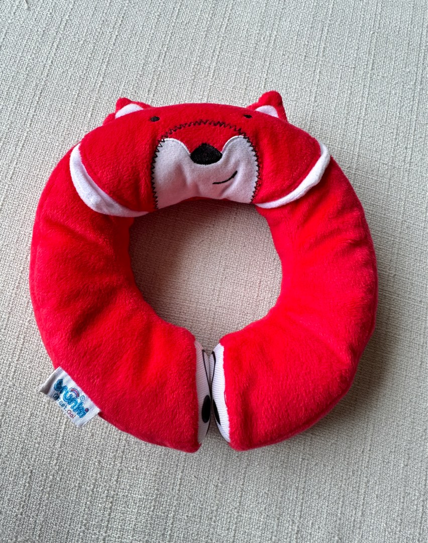 Trunki store travel pillow