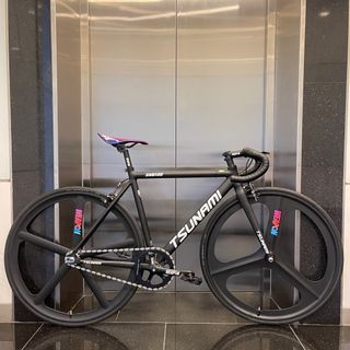 (Category: ) located in . Submitted by Wheelprosg (Listing ID 1287488181, Image 1). Description: .