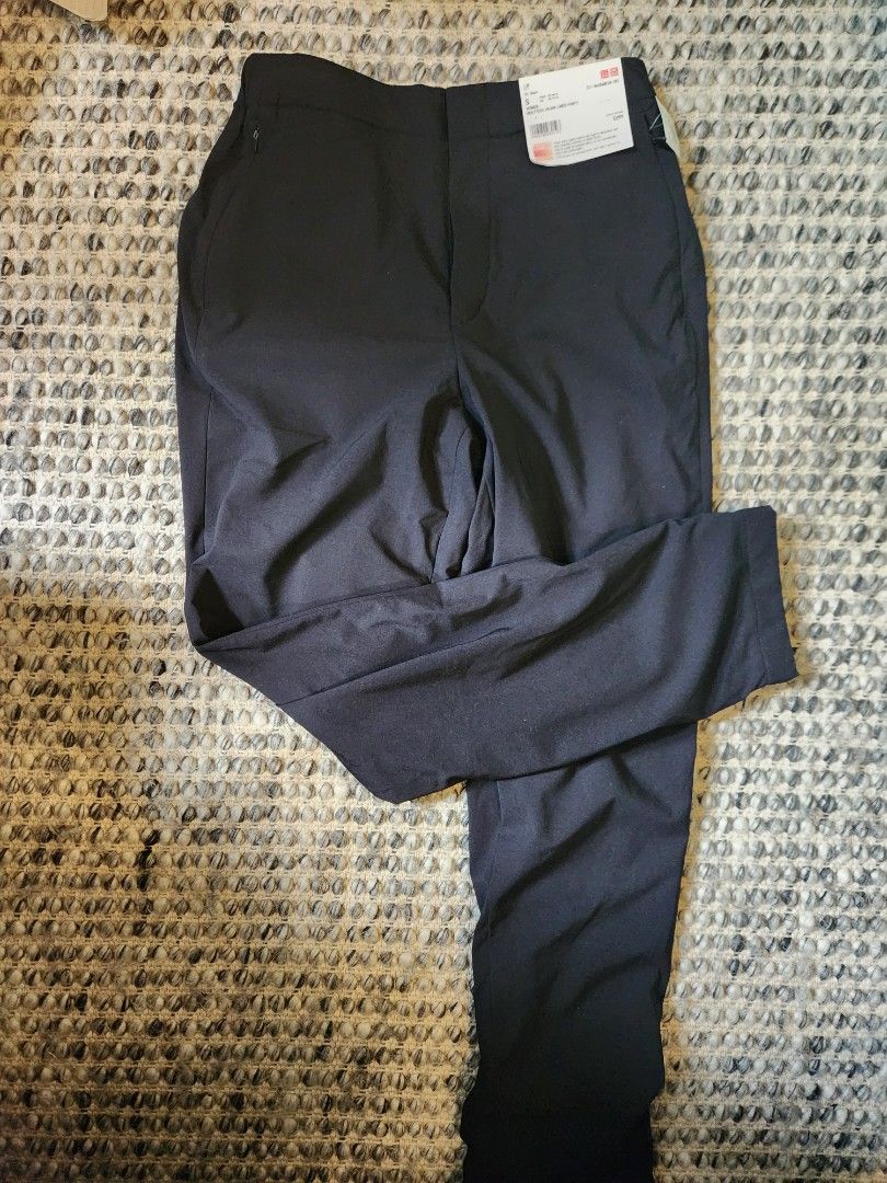 UNIQLO HEATTECH WARM LINED PANTS (SHORT)