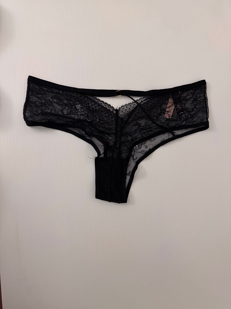 Victoria's Secret Black Cheeky Strapped Panty, Women's Fashion, New  Undergarments & Loungewear on Carousell