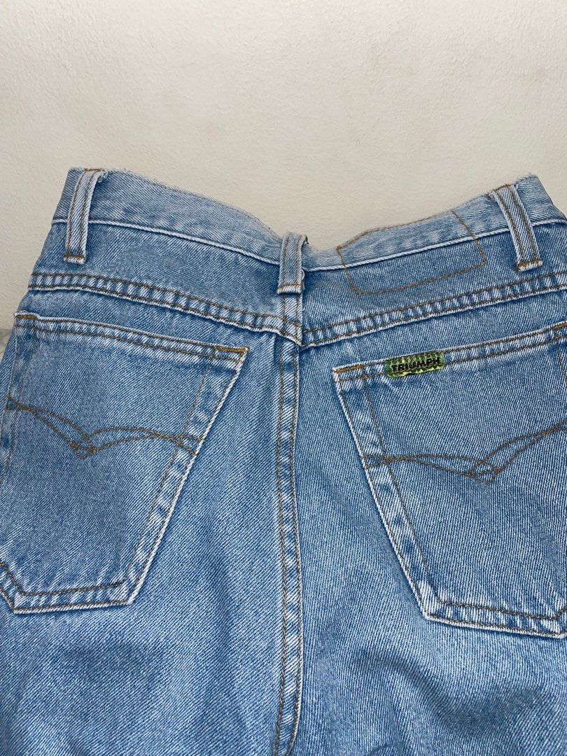 Vintage High Waisted Denim Jeans (Category: Jeans) located in Quezon City. Submitted by fromthearchive (Listing ID 1287567710, Image 3). Description: Fave pair of mom jeans Super thick and high quality denim!! Best fits waistline is 25-26 Small unnoticeable stain but otherwise, no other flaws DM for more pics!.