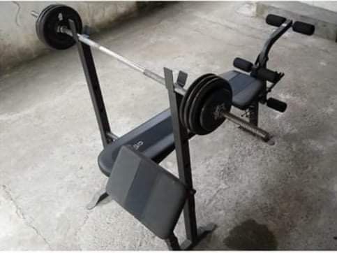 Weights and Dumbbells (Category: Weights & Dumbbells) located in Pasig City. Submitted by declutter_a_ciro (Listing ID 1287360108, Image 3). Description: - First 3 pics are taken when bought in 2022 - Other pics are its current condition - RFS: Di nagagamit, kinalawang na lang but still does the job as weights and dumbbells - Rotating push-up is not included (nawala na) .