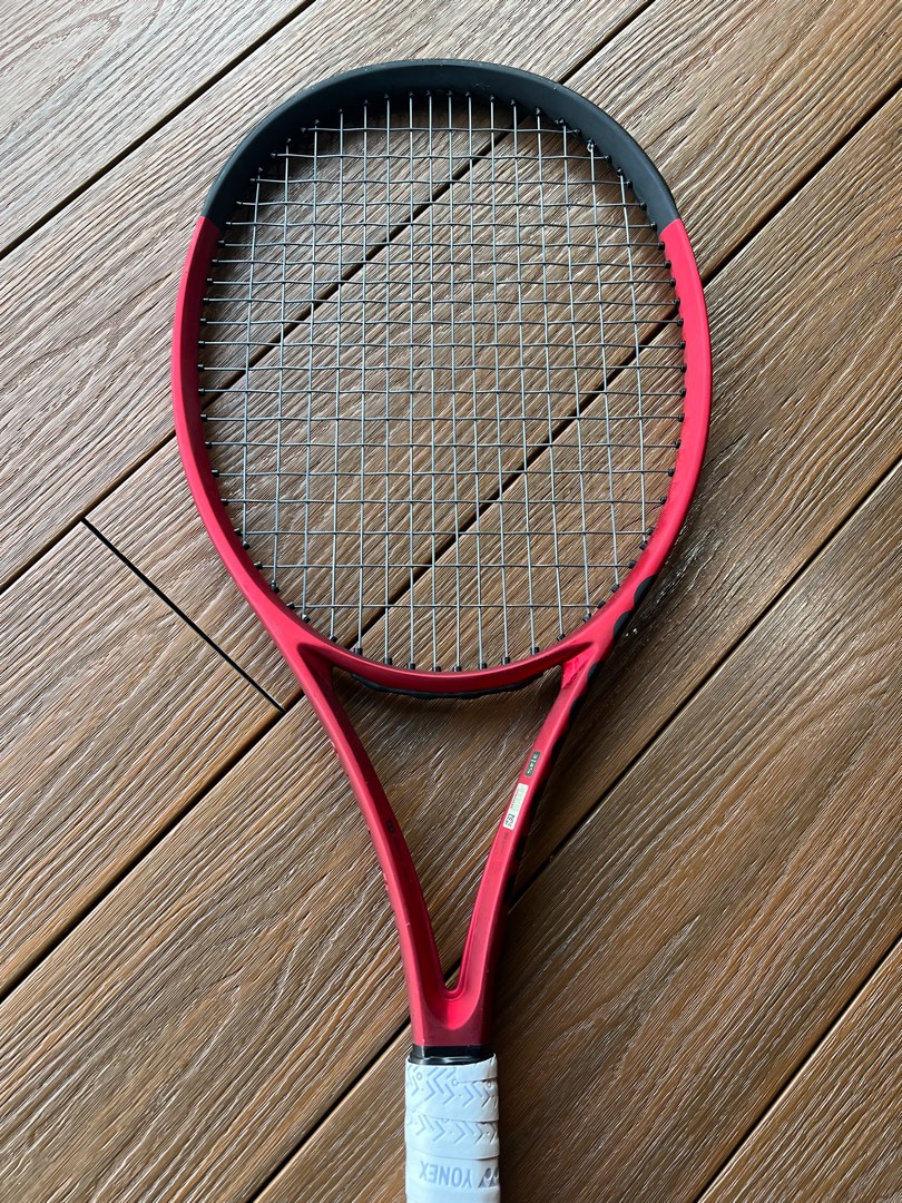 Wilson Clash 98 v2 Grip 3 Sports Equipment Sports Games