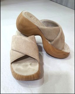 Cheap discount wooden clogs