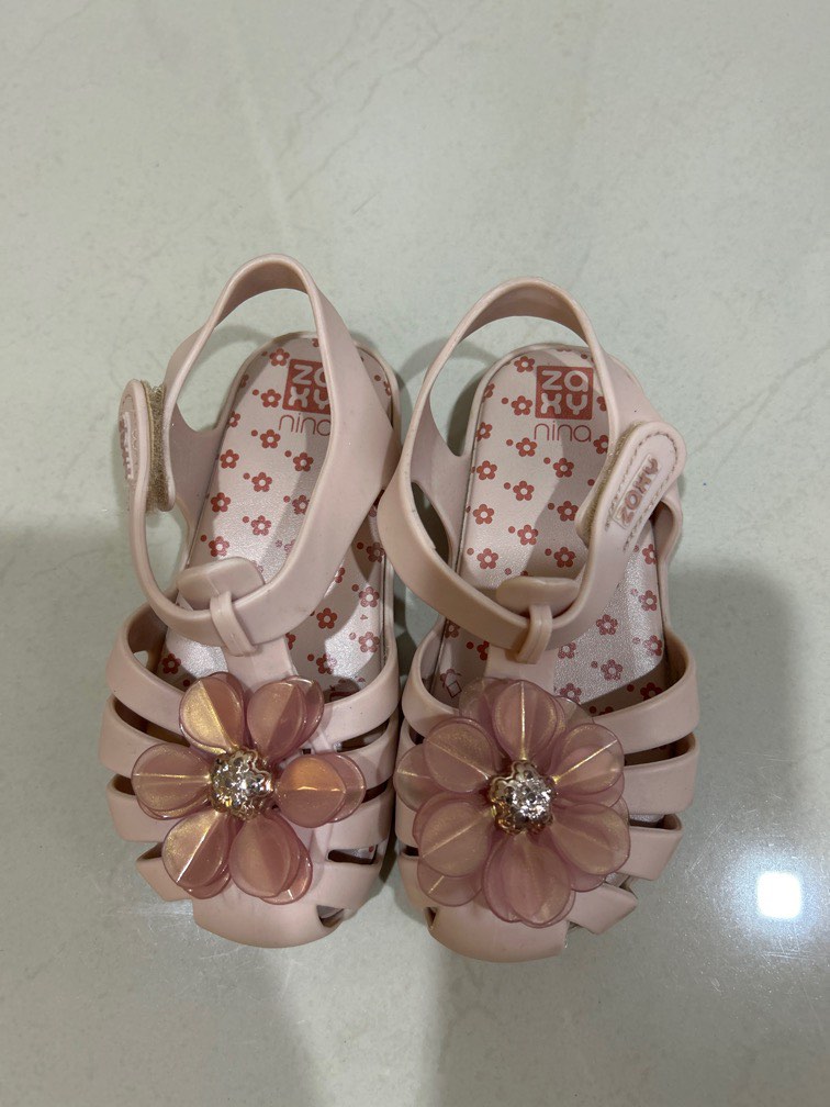 Zaxy girls shop