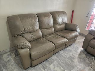 (Category: ) located in . Submitted by peggypreloved (Listing ID 1287694969, Image 1). Description: .