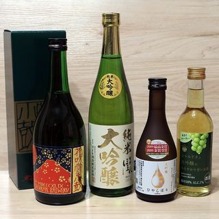 （分類：）位於 。 由 RLGN123 提交（商品編號 1287827796，圖片 1）。簡介： 。
