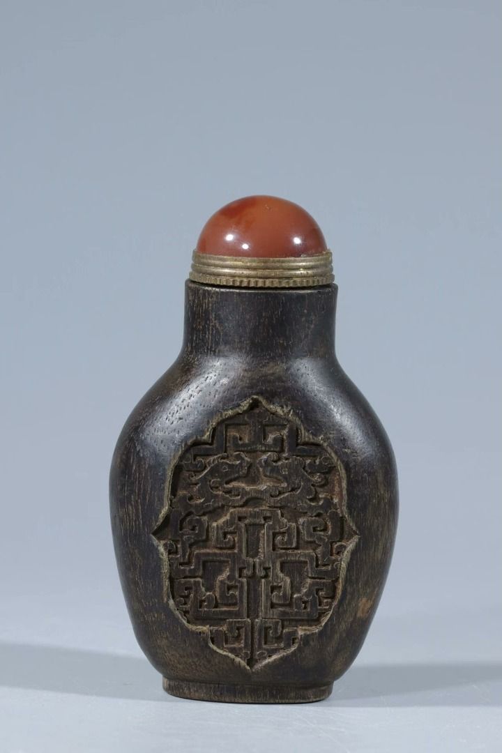 清時代鼻煙壺 龍雕刻 置物 中國古美術 高19.5cm 長3cm 重123g 清時代鼻煙壺 龍雕刻 置物 中國古美術 高19.5cm 長3cm 重