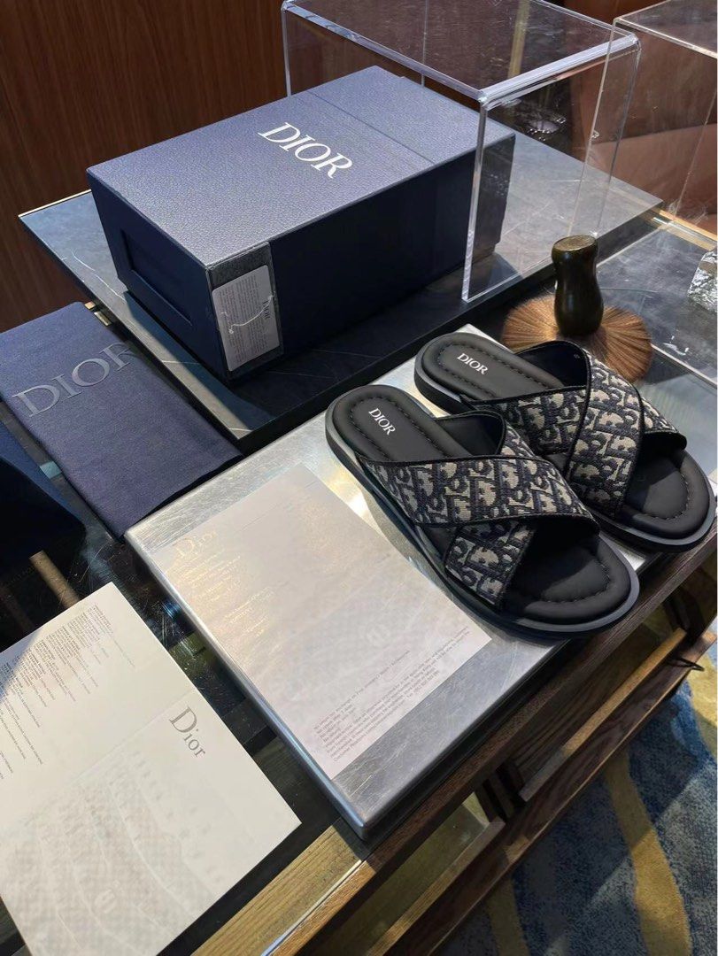 🔥 Dior Alias Sandal 🔥, Men's Fashion, Footwear, Flipflops and