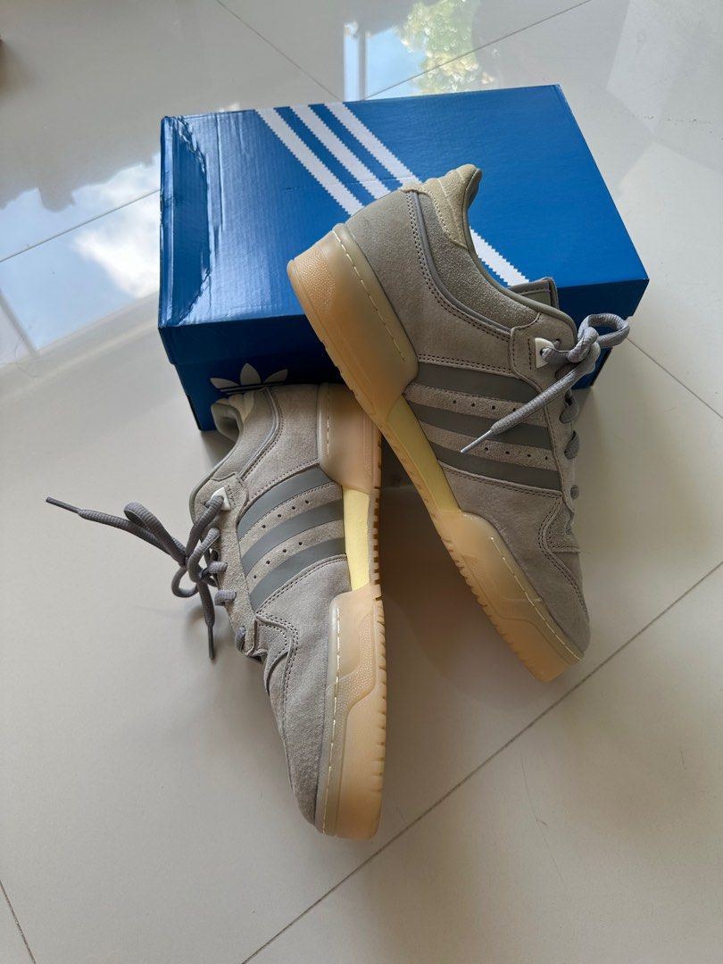 Adidas Rivalry Low 86 Sneakers | Us10/Uk9.5, Women's Fashion, Footwear,  Sneakers on Carousell