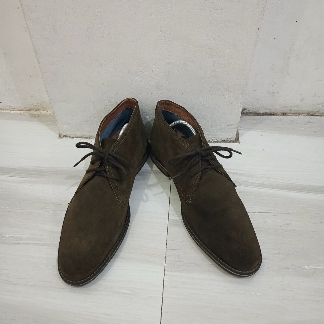 Alfani chukka store