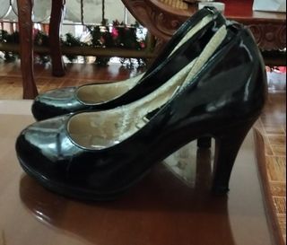 Ankle strap Black office Pump shoe  with free stocking