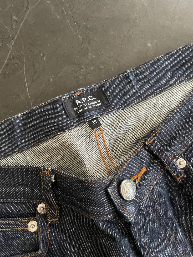 APC JEANS PETIT STANDARD SIZE 29 Men s Fashion Bottoms Jeans on