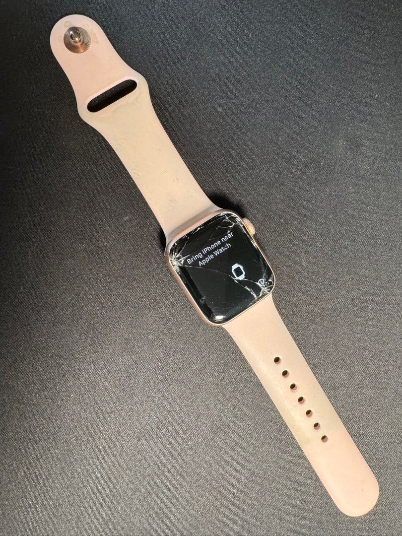 Apple watch series 1 cracked screen best sale