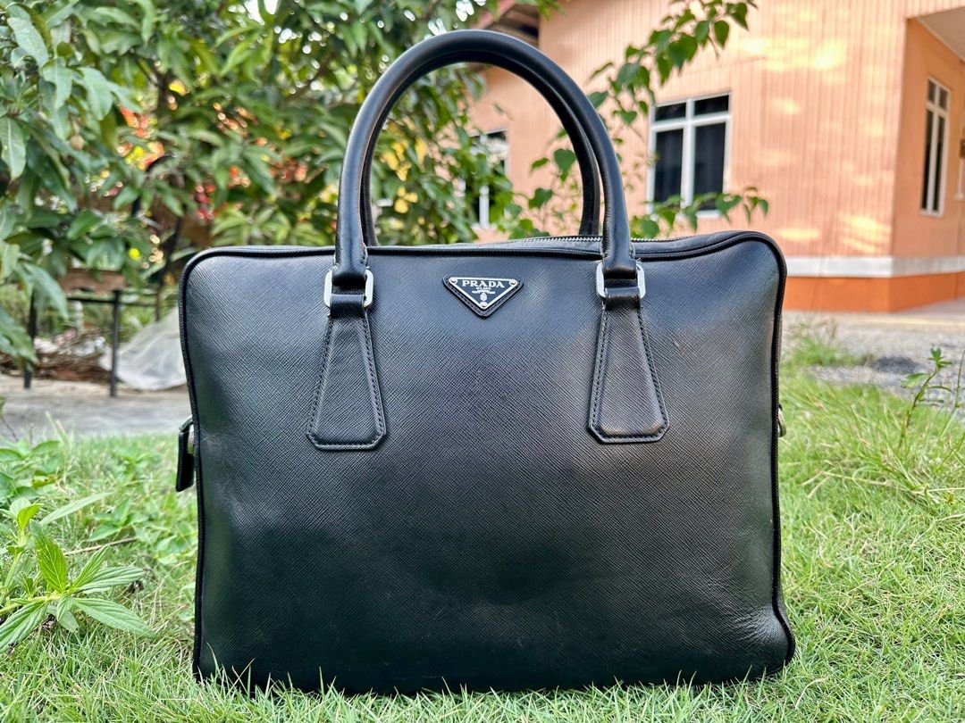 Prada saffiano travel 2025 briefcase