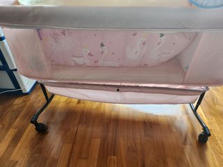 (Category: ) located in . Submitted by lynnchan11 (Listing ID 1287733988, Image 1). Description: .