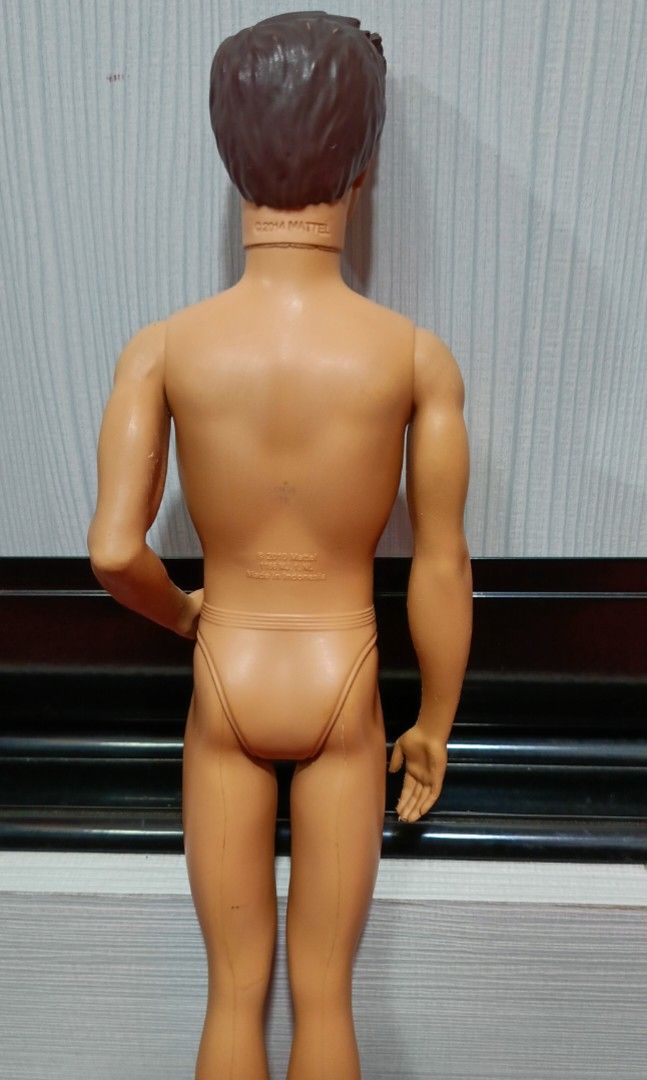 Ken doll online no clothes