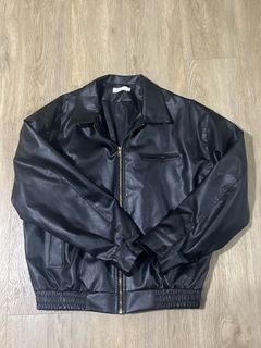 (Category: ) located in . Submitted by nilascloset.sg (Listing ID 1287805881, Image 1). Description: .