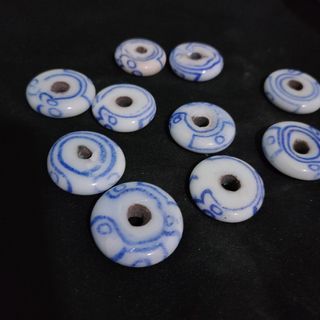 Blue & White vintage glass  beads(10pcs)