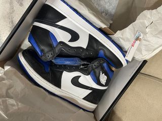 (Category: ) located in . Submitted by sneakerbear_sg (Listing ID 1287813264, Image 1). Description: .