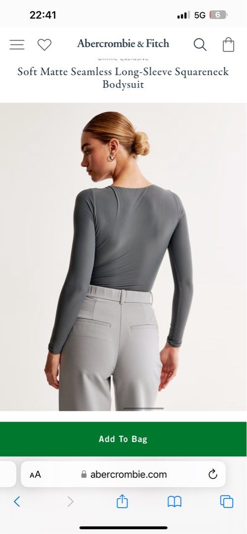 [BNWT] Abercrombie Women's Soft Matte Seamless Long-Sleeve Squareneck  Bodysuit