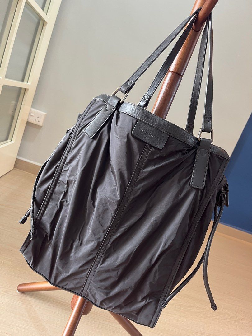 Burberry packable tote shop