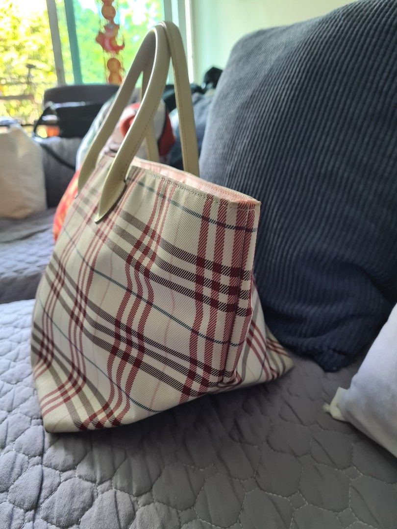 Burberry pink plaid handbag deals
