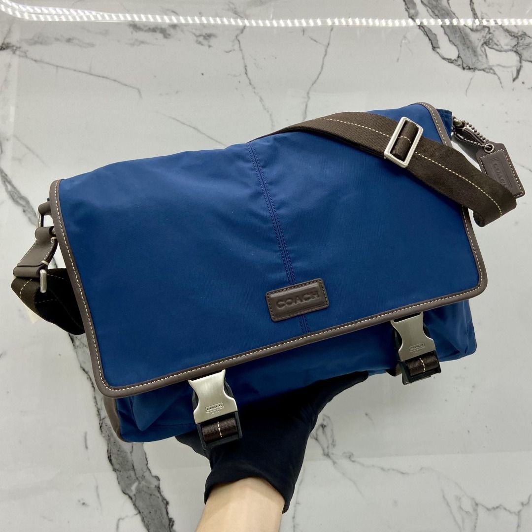 COACH F70680 BLUE NYLON MESSENGER BAG 247005244 AL