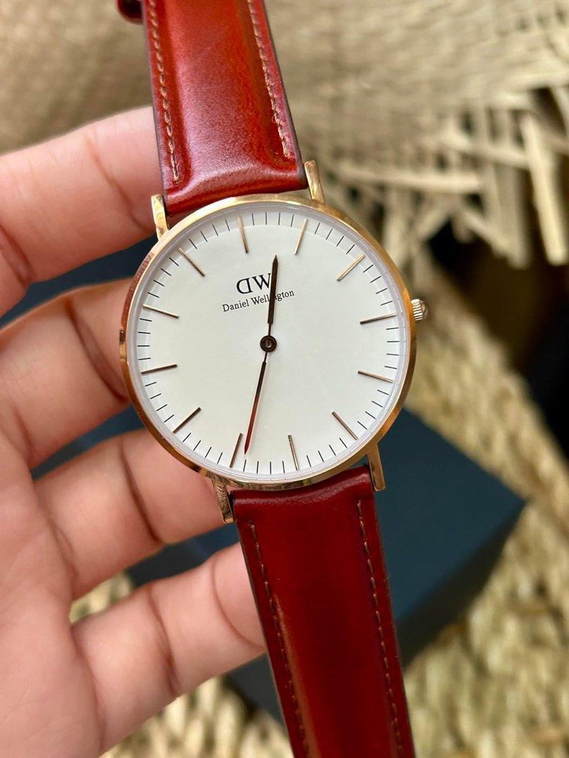 DANIEL WELLINGTON unused 36.5mm case diameter Fit up to large