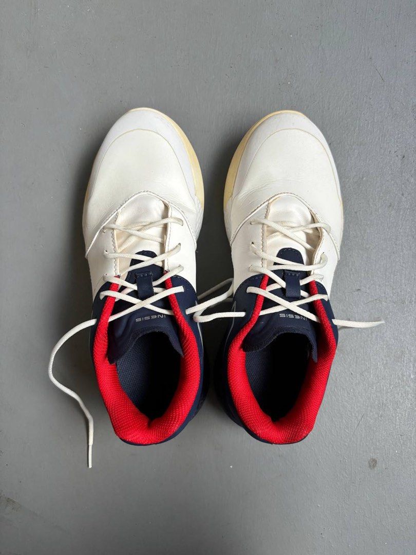 Golf shoes cheap decathlon