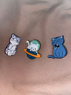 (Category: ) located in . Submitted by jasmneeeeepreloved (Listing ID 1287718655, Image 1). Description: .
