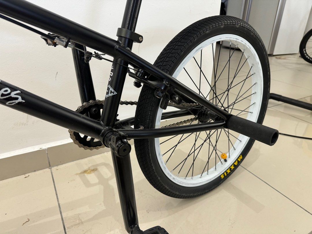 Far East Cycle BMX