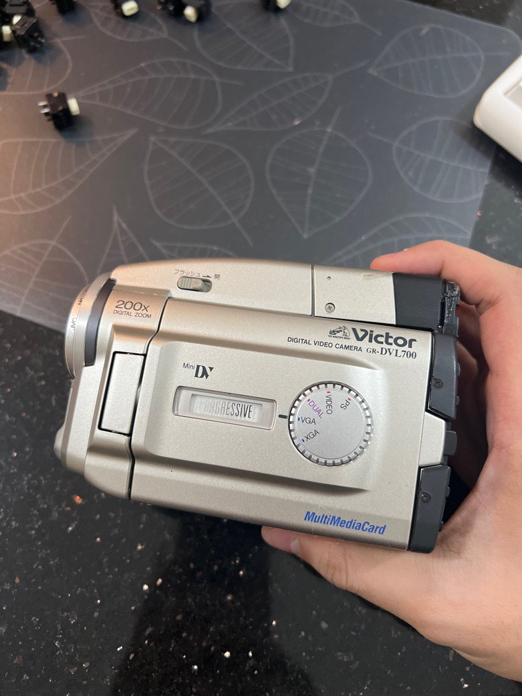 Victor - Victor miniDV ビデオカメラ GR-DVL700の通販 by