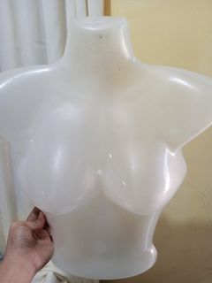 Female hanging half mannequin table body top