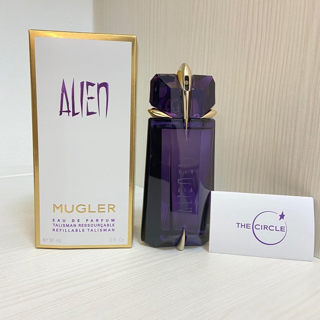 The deals circle mugler