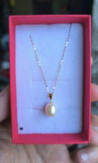 Fresh Sea Water Pearl With 18k Saudi Gold Necklace
